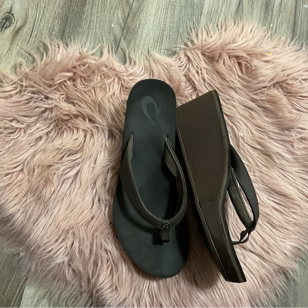 Olukai Ipo Brown Wedge Sandals Size 7